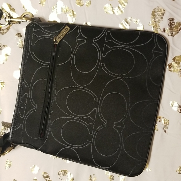 Purse - Picture 5 of 6